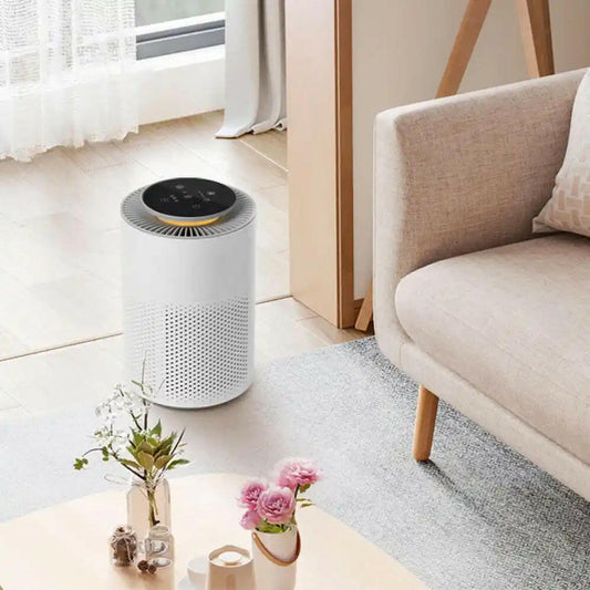Purificateur d'air élégant posé dans un salon moderne